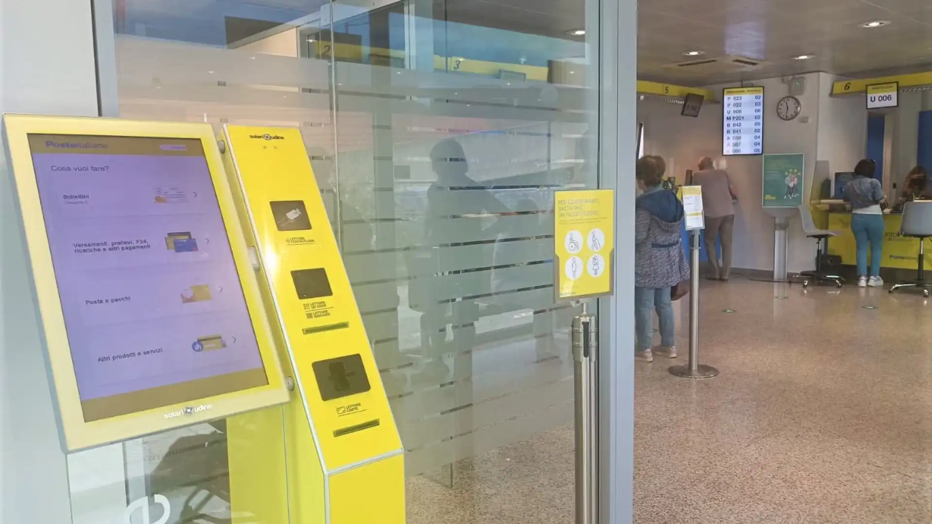 Poste Italiane: in 7 uffici postali molisani, pagamento dei bollettini veloci con la corsia dedicata.